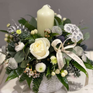 Christmas Table Arrangement